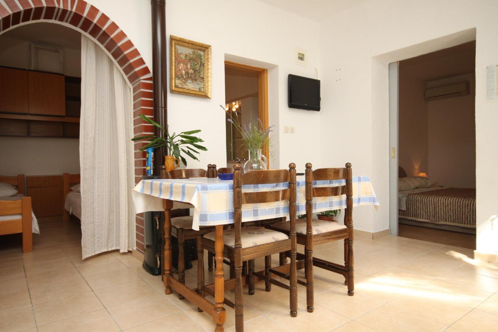 Apartments With A Parking Space Makarska - 6792 Quarto foto